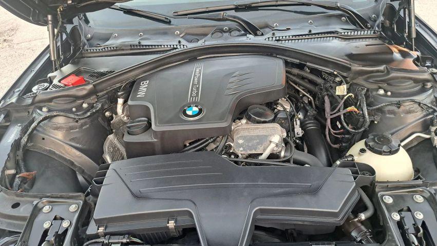 Bmw 3 Series - Thumbnail 2