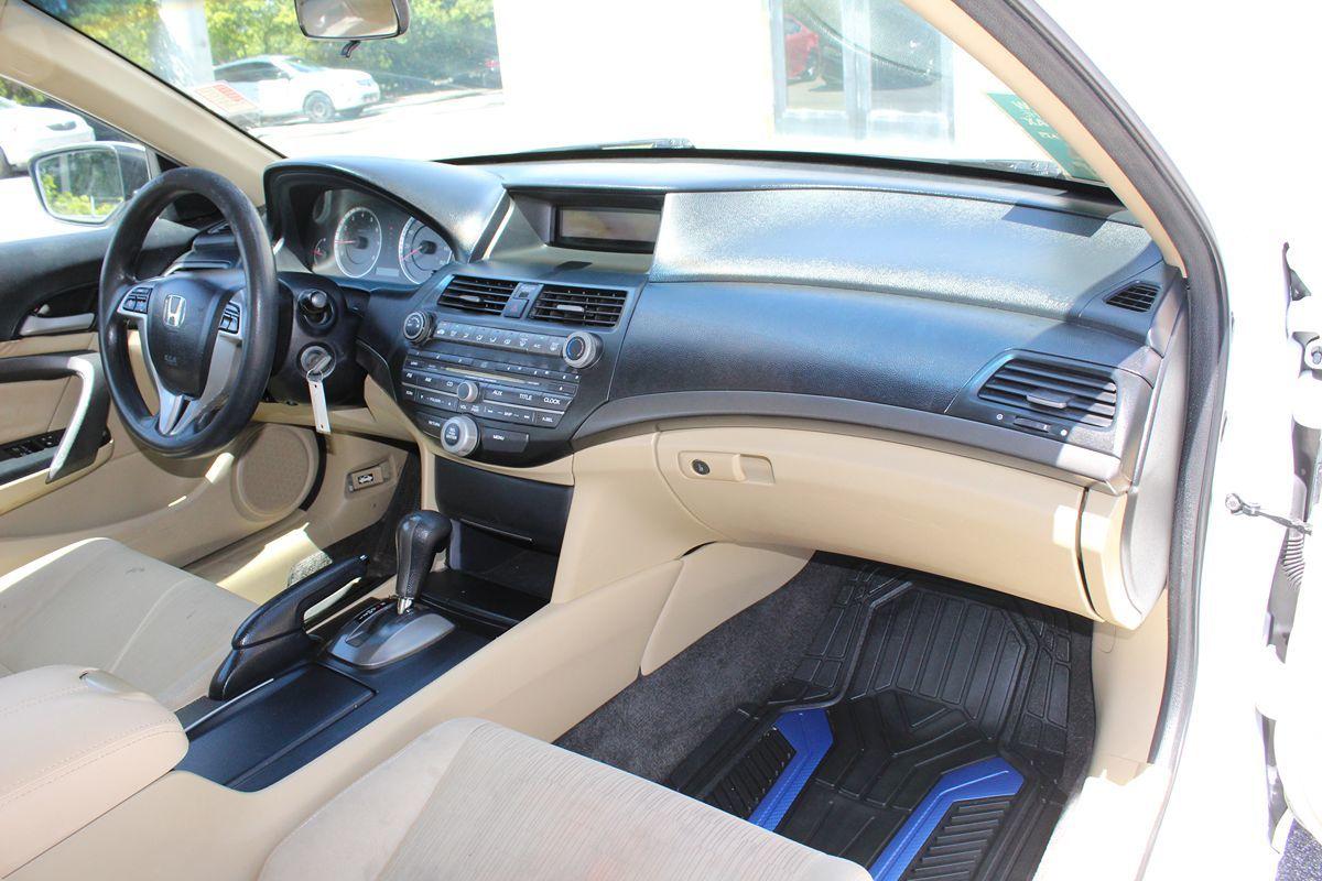 Honda Accord Coupe Only $8500 Cash** "No Financing" - Thumbnail 16