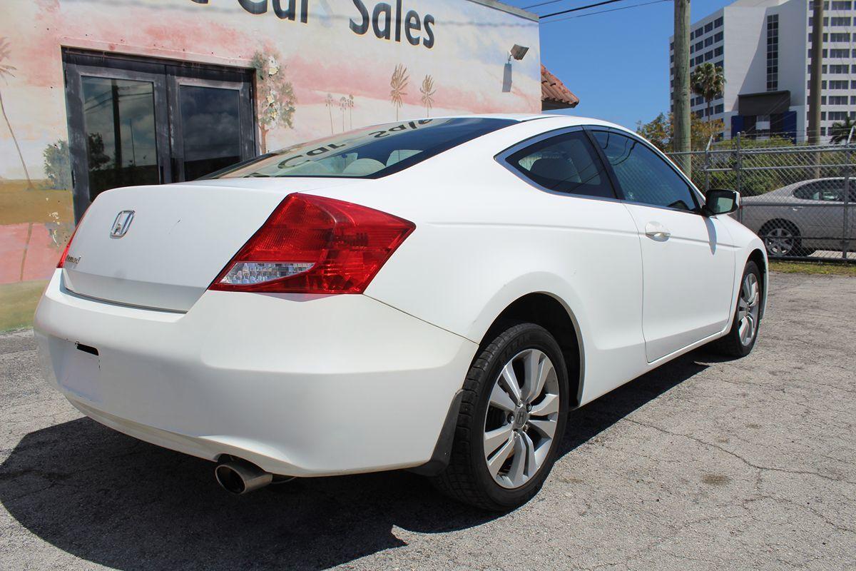 Honda Accord Coupe Only $8500 Cash** "No Financing" - Thumbnail 8