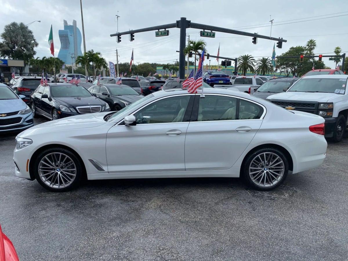 Bmw 5 Series 530I - Thumbnail 5