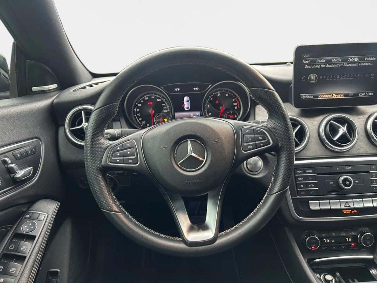 Mercedes-Benz Cla 250 Coupe - Thumbnail 13