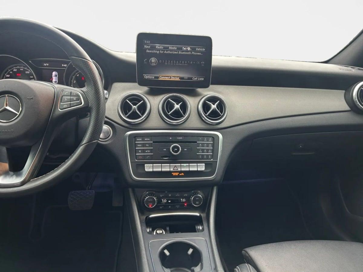 Mercedes-Benz Cla 250 Coupe - Thumbnail 12