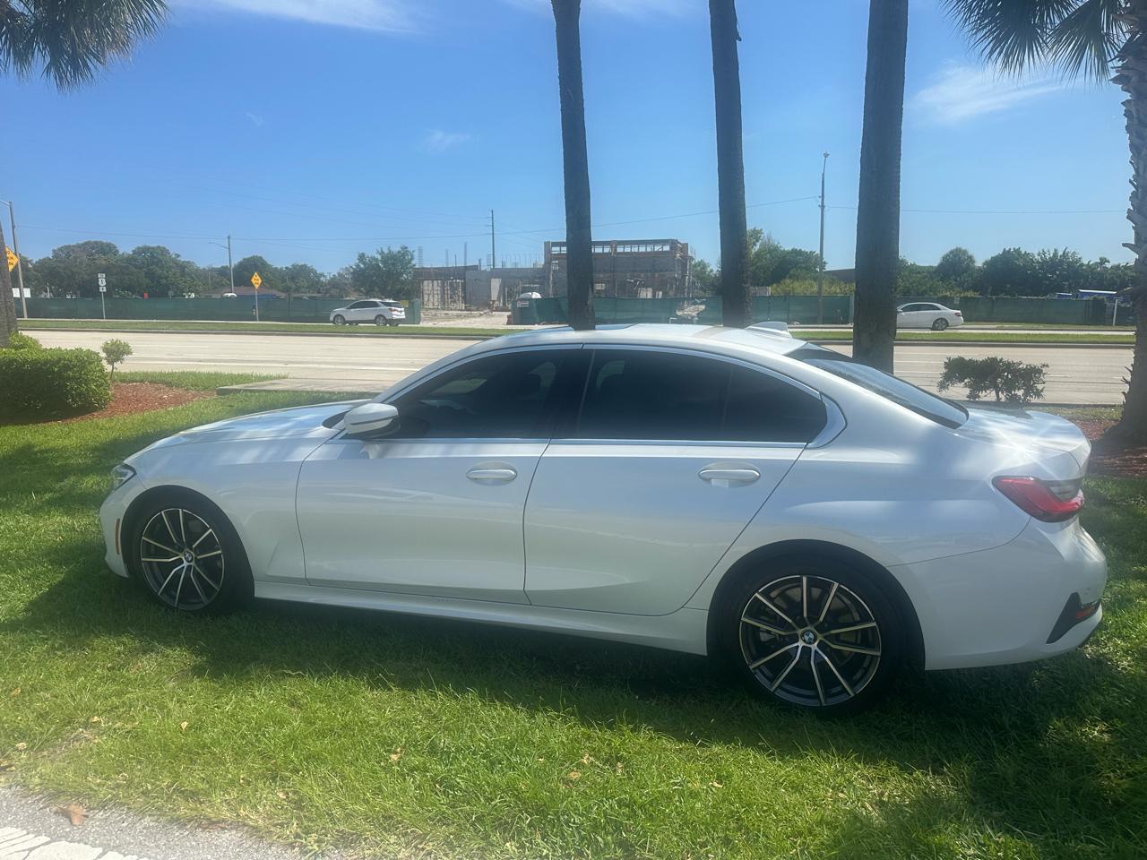 Bmw 3-Series330I - Thumbnail 12