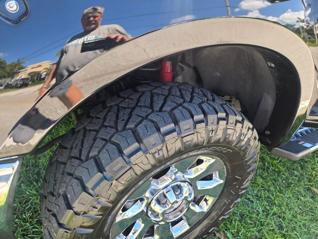 Ford F-350 Sdking Ranch Crew Cab 4Wd - Thumbnail 14