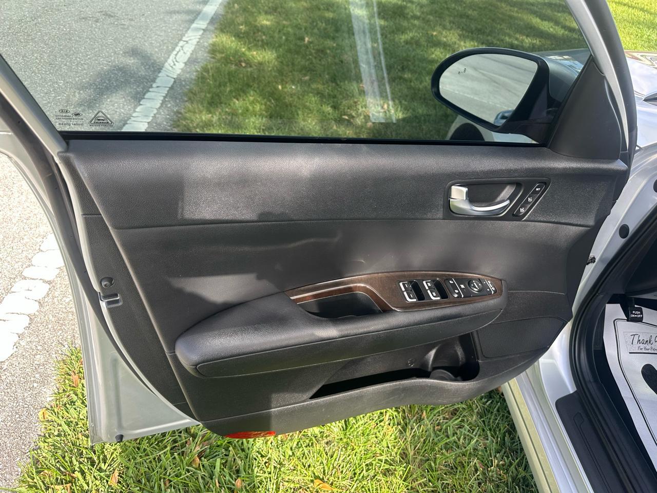 Kia Optimaex - Thumbnail 11