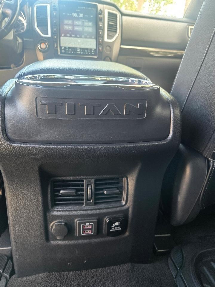 Nissan Titans Crew Cab 2Wd - Thumbnail 17