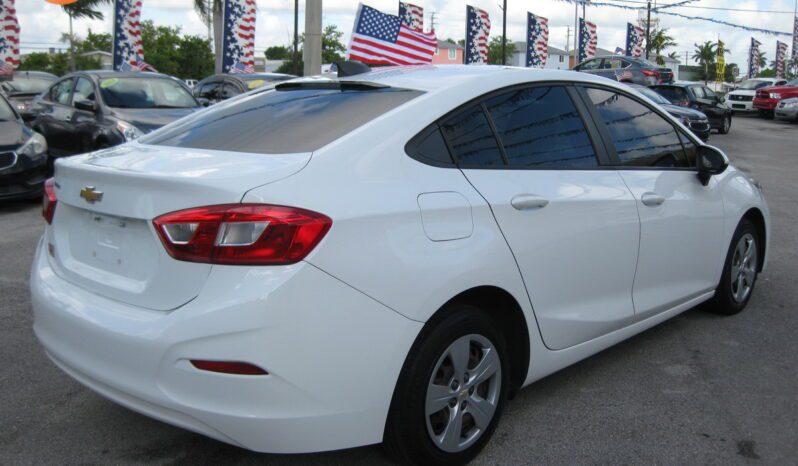 Chevrolet Cruze - Thumbnail 6