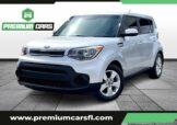Kia Soul Wagon 4D - Thumbnail 3