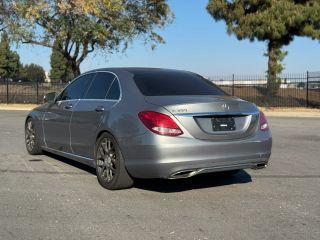 Mercedes-Benz C-Class - Thumbnail 11