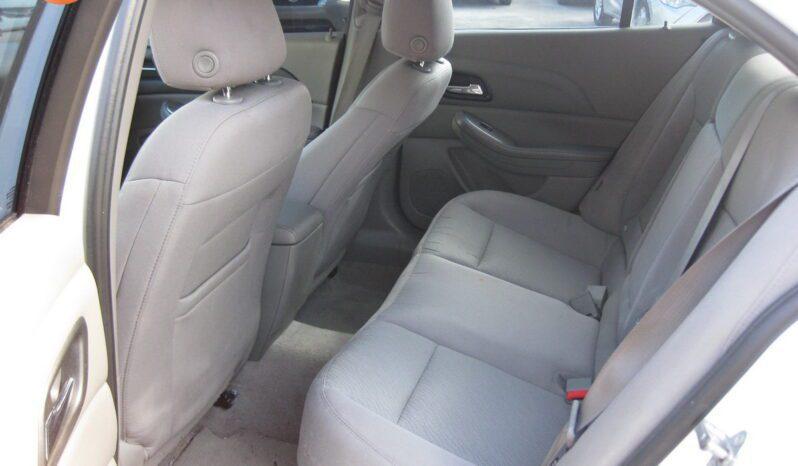 Chevrolet Malibu - Thumbnail 12