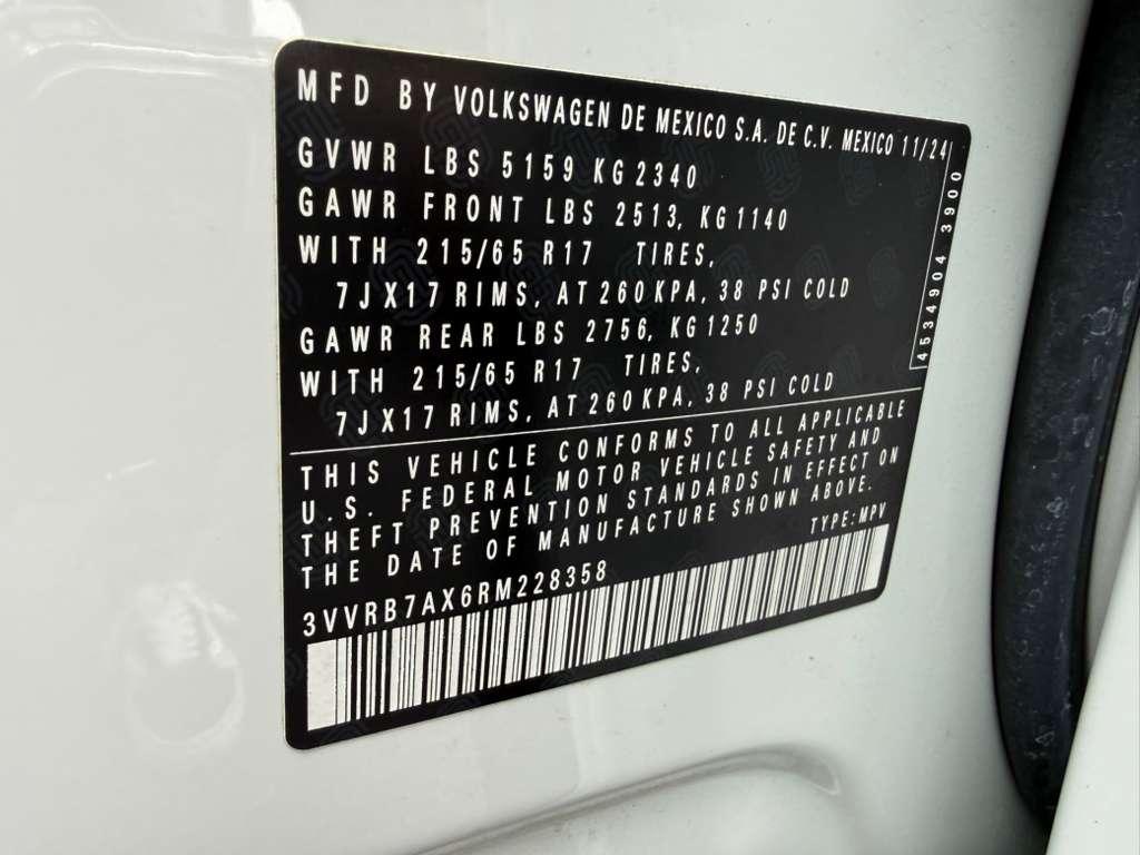 Volkswagen Tiguan 2.0T S - Thumbnail 12