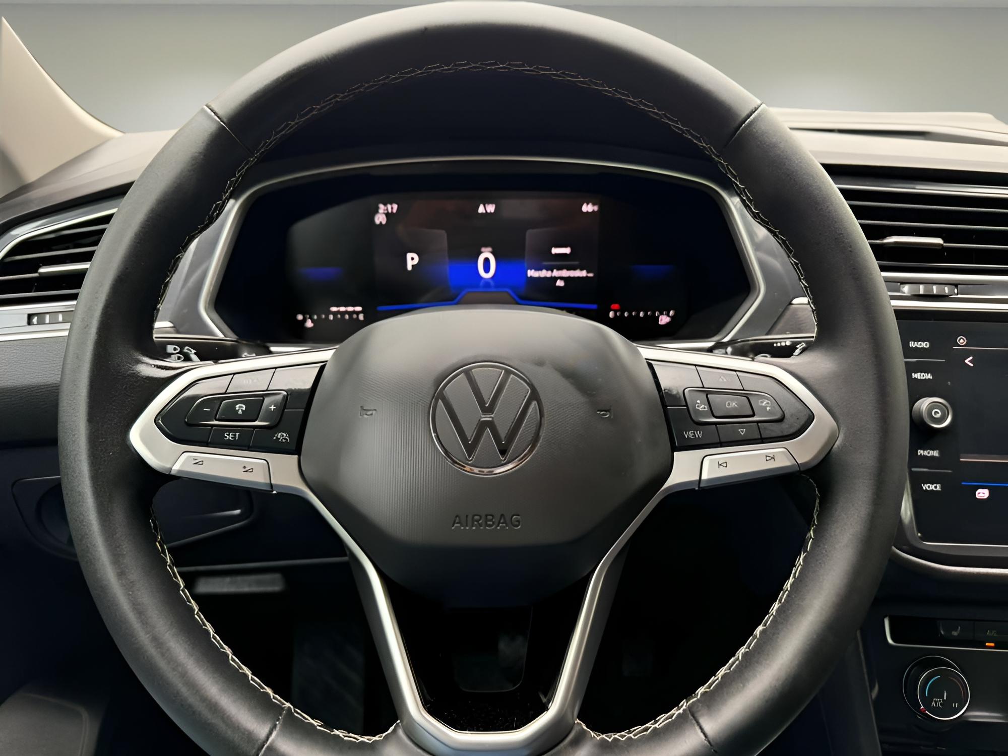 Volkswagen Tiguan 2.0T S - Thumbnail 20