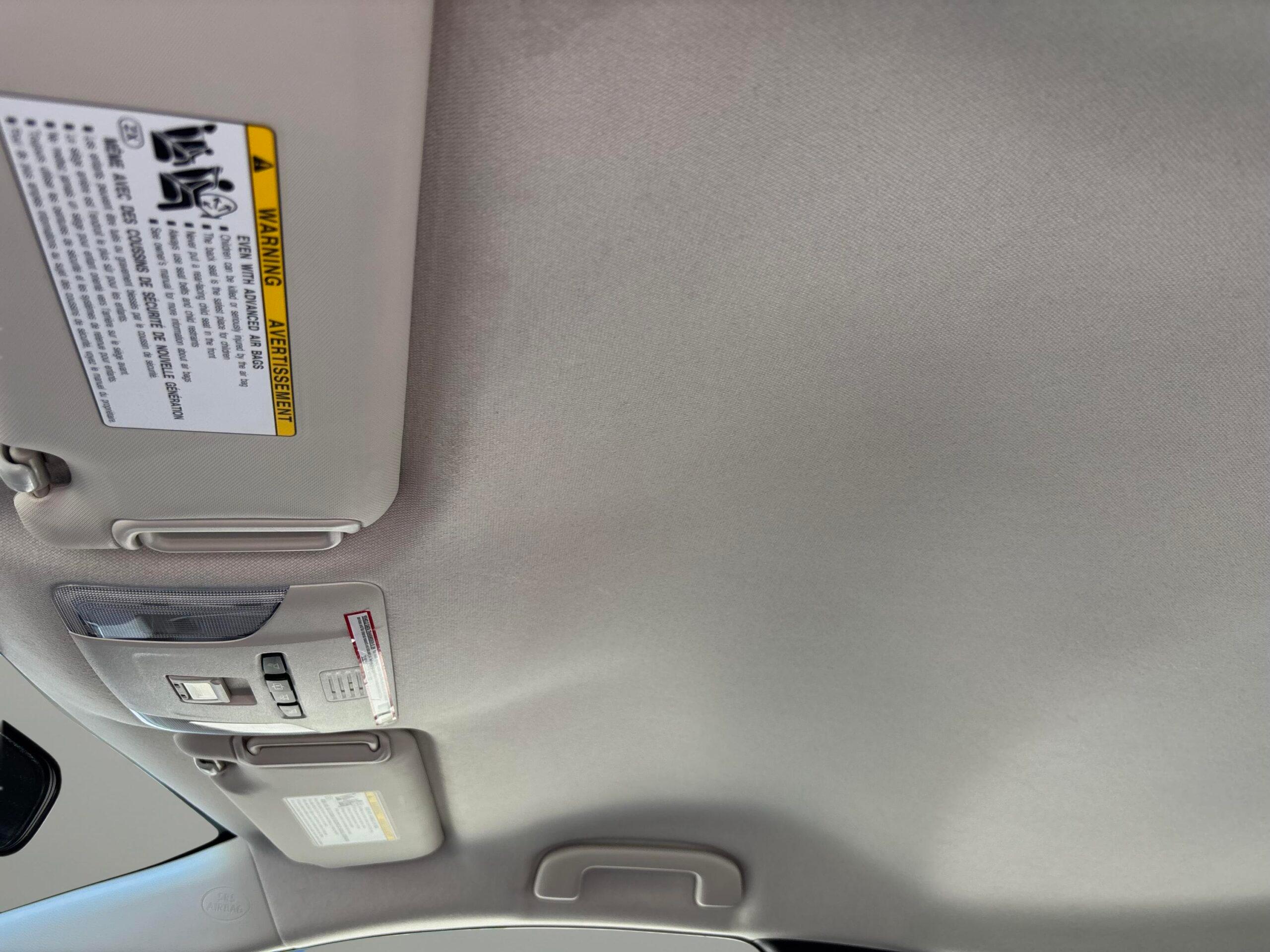 Toyota Corolla Le - Thumbnail 14