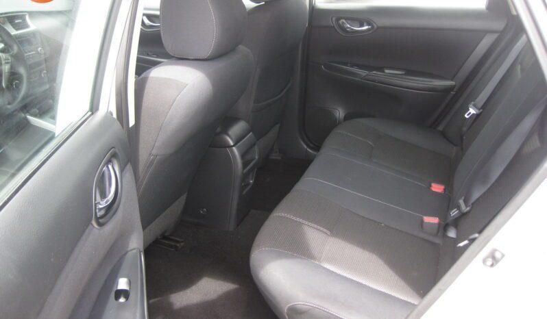 Nissan Sentra - Thumbnail 12