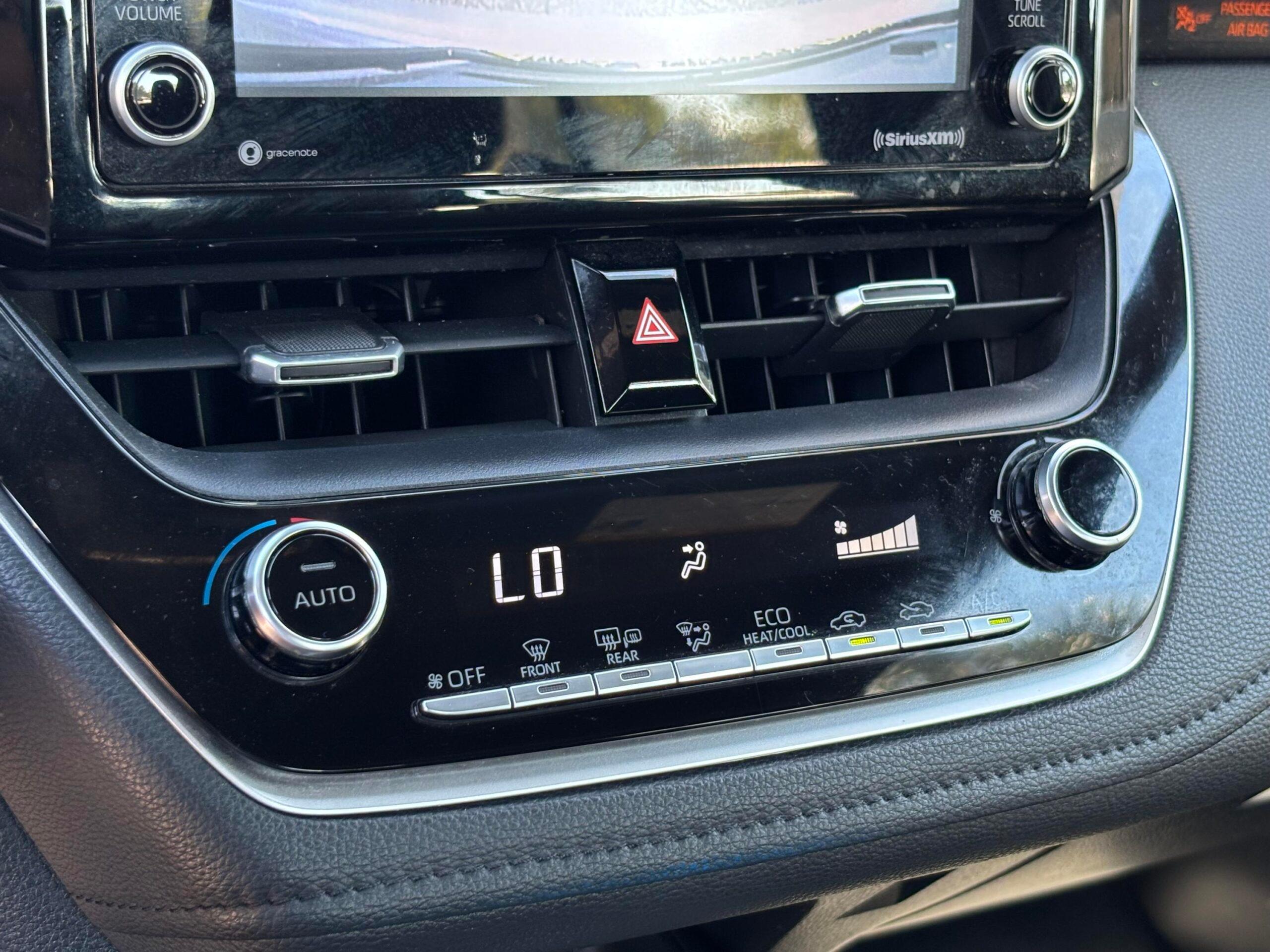 Toyota Corolla Se | Se Nightshade Edition | Se Apex Edition - Thumbnail 18