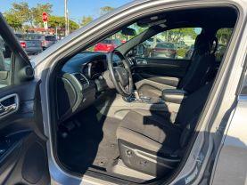 Jeep Grand Cherokee - Thumbnail 10