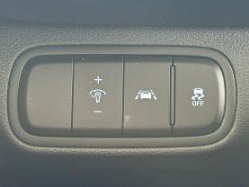 Hyundai Venue - Thumbnail 15