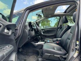 Honda Fit - Thumbnail 10