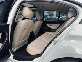 Bmw 3 Series - Thumbnail 11