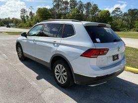 Volkswagen Tiguan - Thumbnail 5