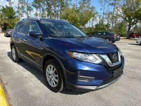 Nissan Rogue - Thumbnail 3