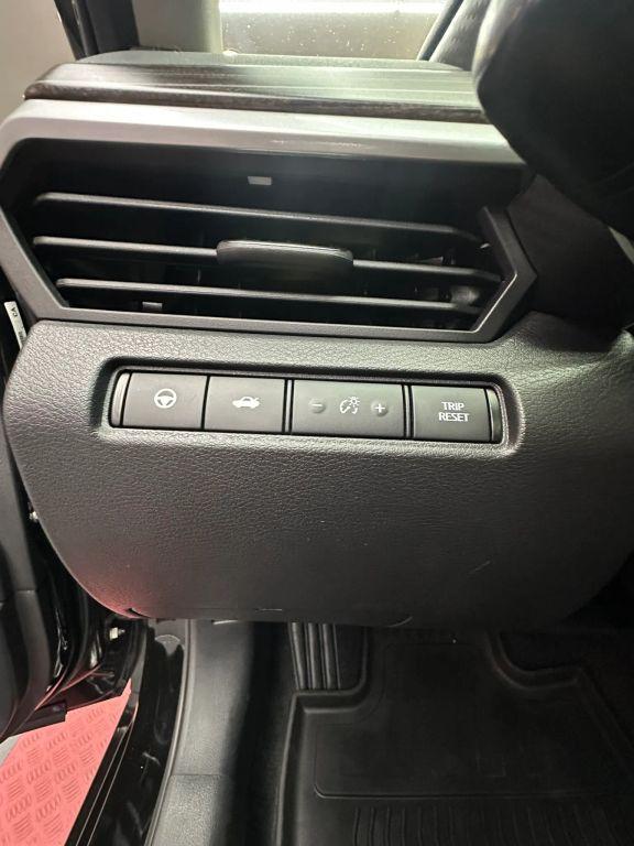 Nissan Altima - Thumbnail 18