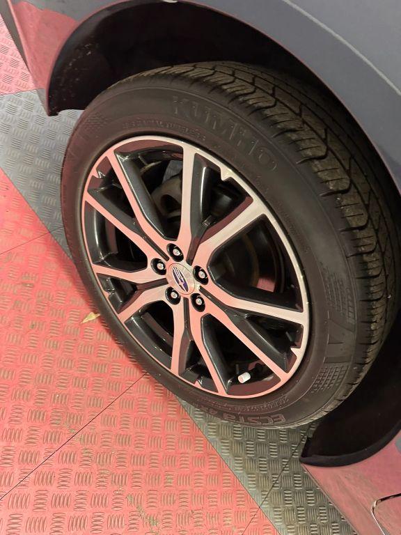 Subaru Impreza - Thumbnail 5