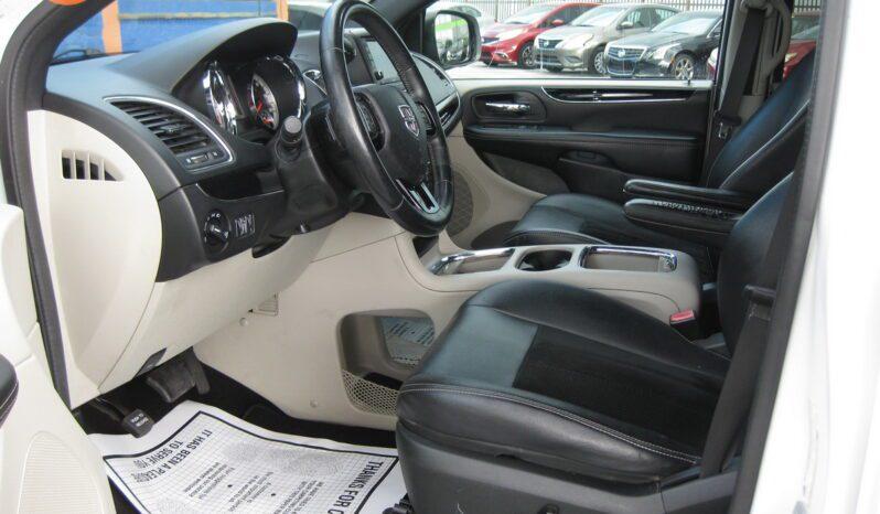 Dodge Grand Caravan - Thumbnail 12