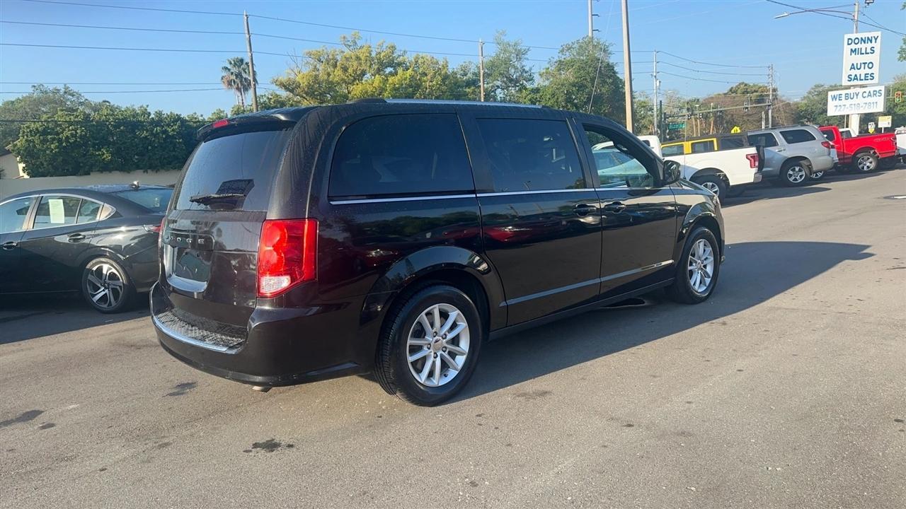 Dodge Grand Caravansxt Wagon - Thumbnail 4