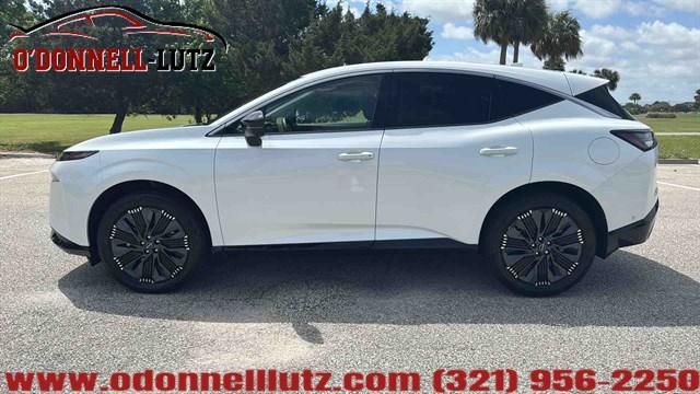 Nissan Murano Platinum Awd** - Thumbnail 4
