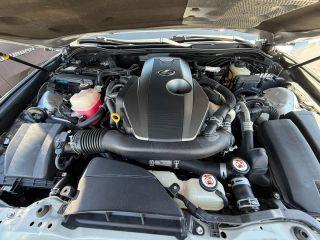 Lexus Is - Thumbnail 6