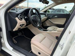 Mercedes-Benz Gla - Thumbnail 15