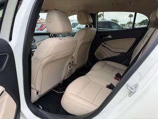 Mercedes-Benz Gla - Thumbnail 20