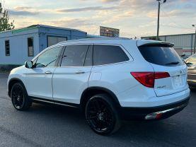 Honda Pilot - Thumbnail 6