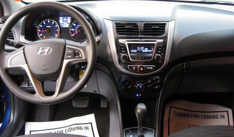 Hyundai Accent - Thumbnail 11