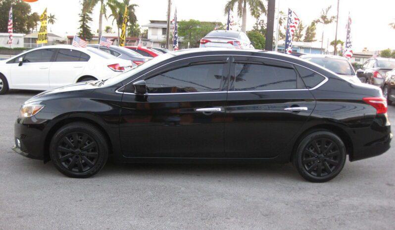 Nissan Sentra - Thumbnail 9