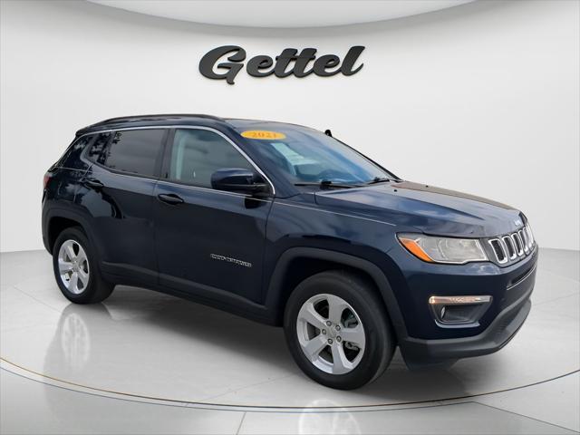 Jeep Compass Latitude Fwd - Thumbnail 2