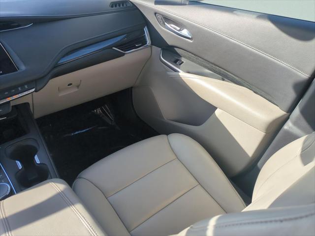 Cadillac Xt4 Awd Premium Luxury - Thumbnail 17