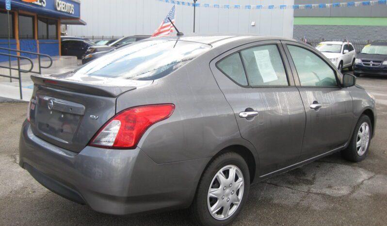 Nissan Versa - Thumbnail 6