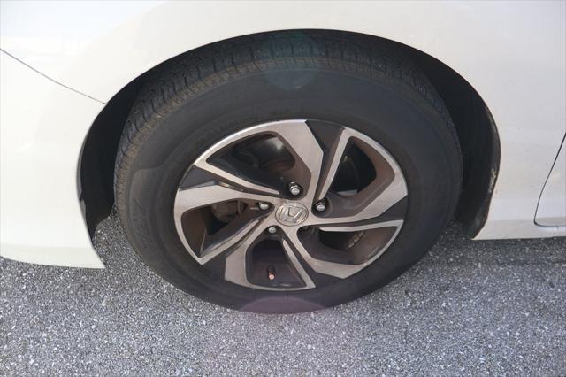 Honda Accord Lx - Thumbnail 4