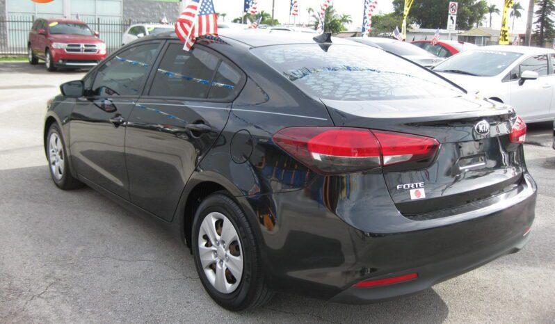 Kia Forte - Thumbnail 8