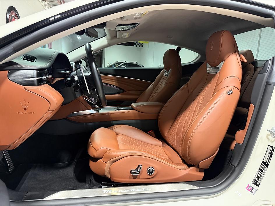 Maserati Granturismo Modena - Thumbnail 7