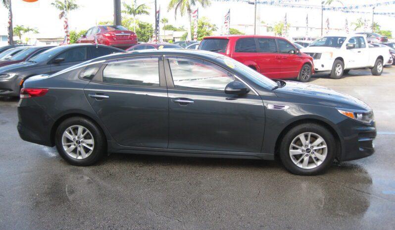 Kia Optima - Thumbnail 5