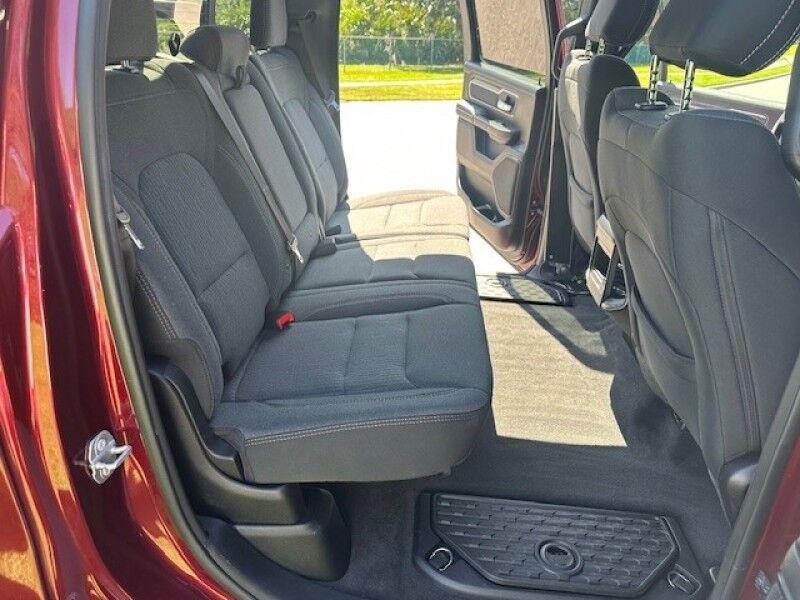 Dodge RAM 1500 - Thumbnail 16