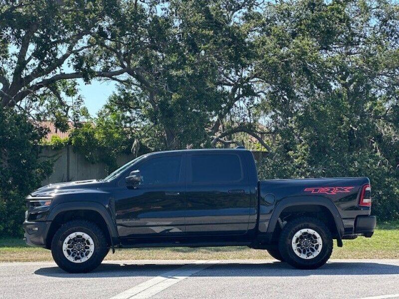 Dodge RAM 1500 - Thumbnail 2