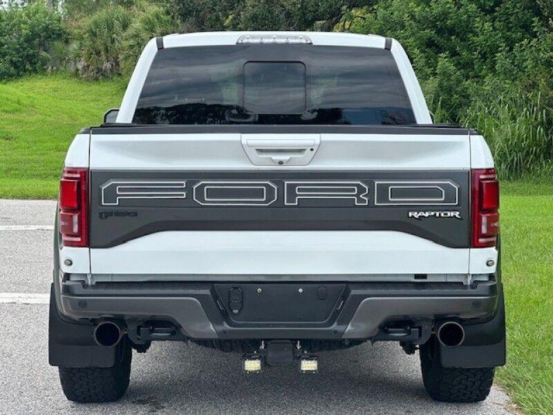 Ford F-150 - Thumbnail 4