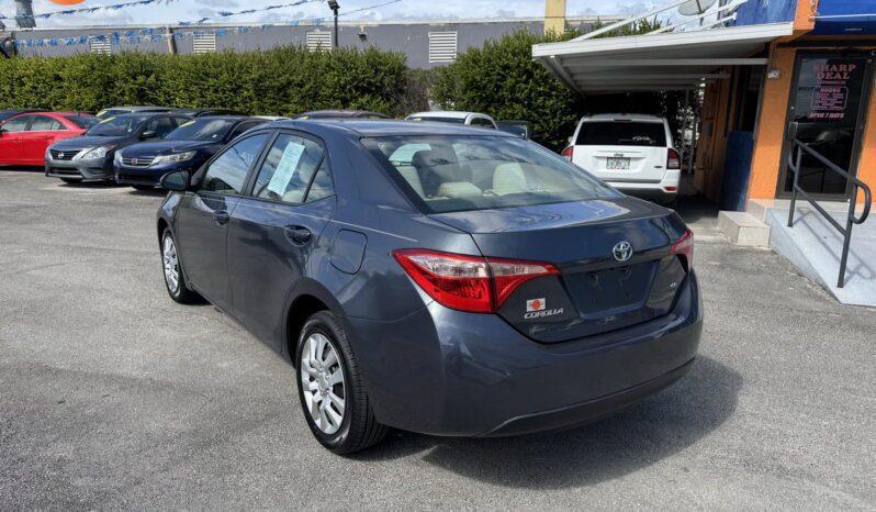 Toyota Corolla - Thumbnail 9