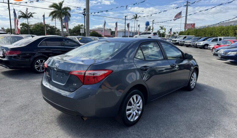 Toyota Corolla - Thumbnail 7