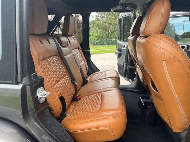 Jeep WRANGLER UNLIMITED - Thumbnail 18