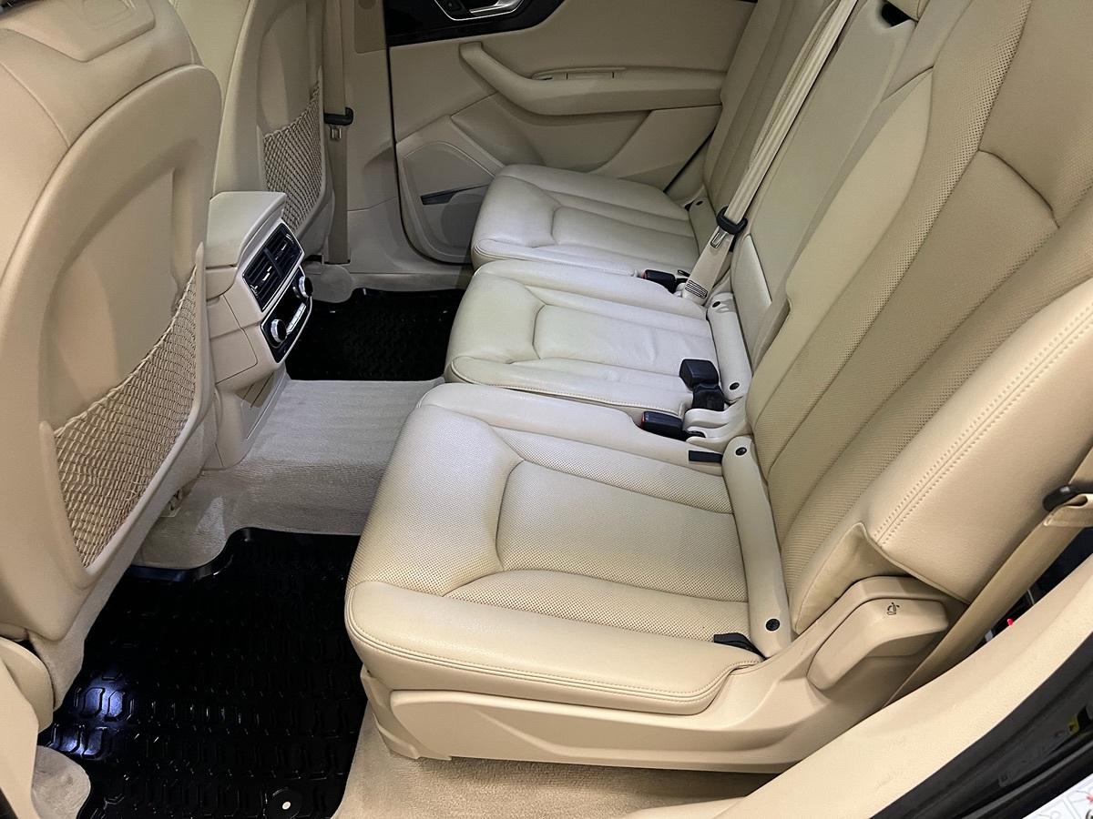 Audi Q7 Prestige - Thumbnail 13
